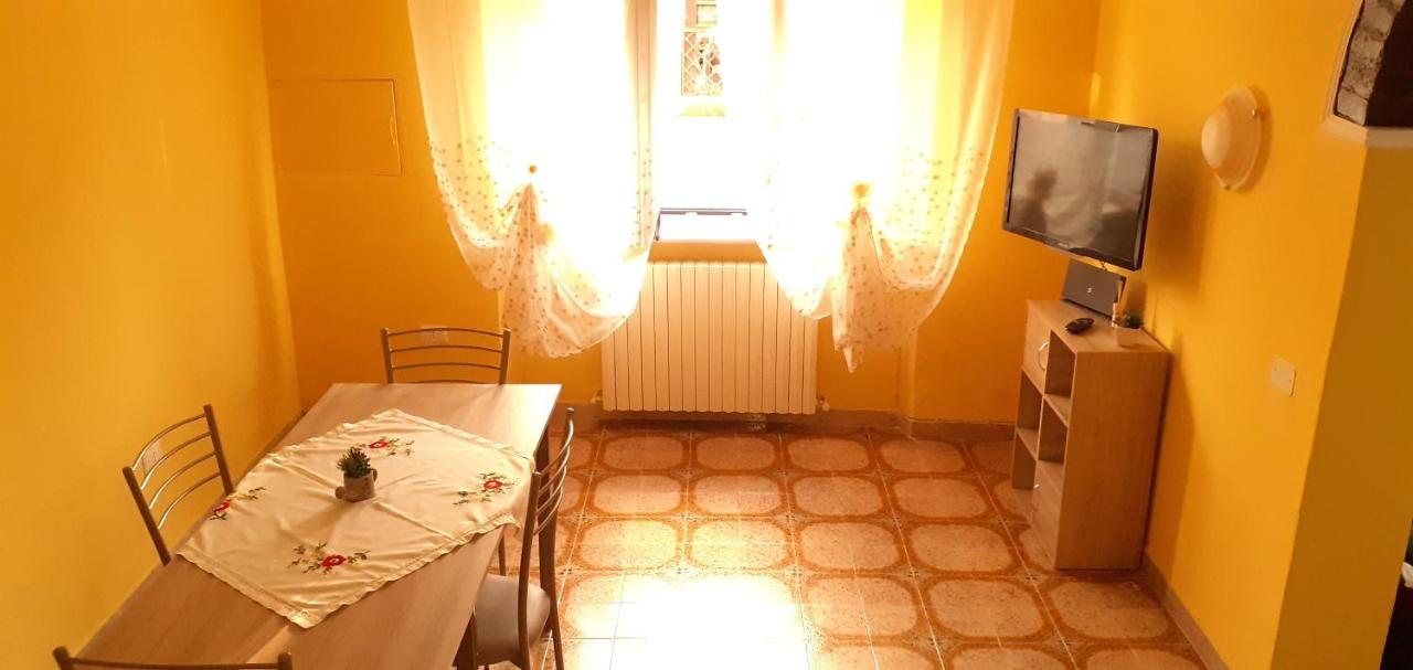 Perfetta Letizia Assisi casa vacanze Tordandrea Esterno foto